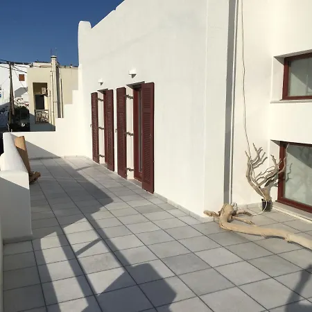 Grotta House Apartmán *